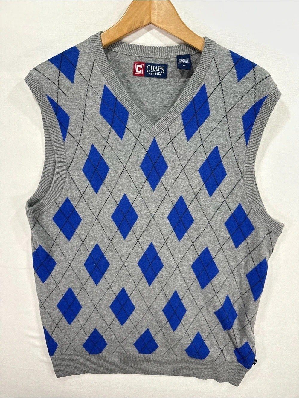 Chaps Men's Cotton Argyle V-Neck Sweater Vest Size Medium